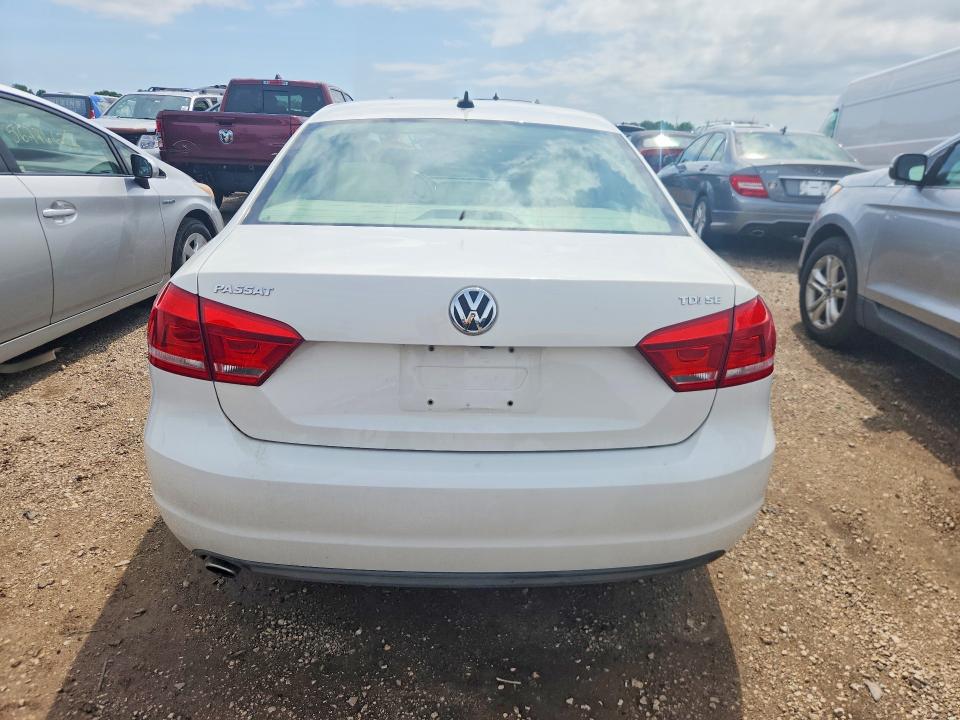56934126 :رقم المزاد ، 1VWBV7A34FC056944 vin ، 2015 Volkswagen Passat مزاد بيع