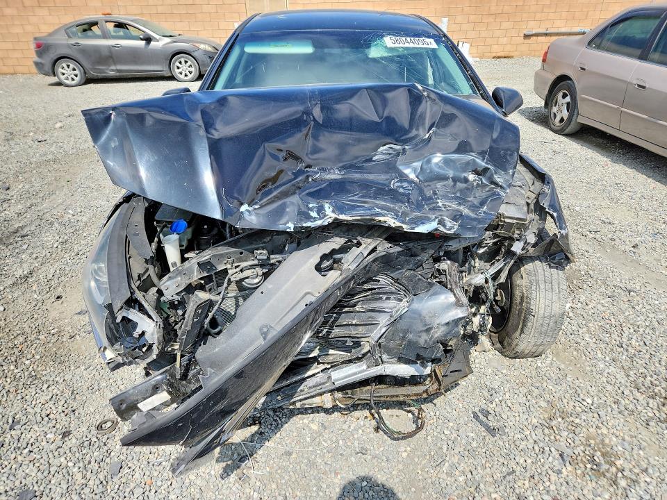 58044096 :رقم المزاد ، 5NPE24AF0KH755679 vin ، 2019 Hyundai Sonata مزاد بيع