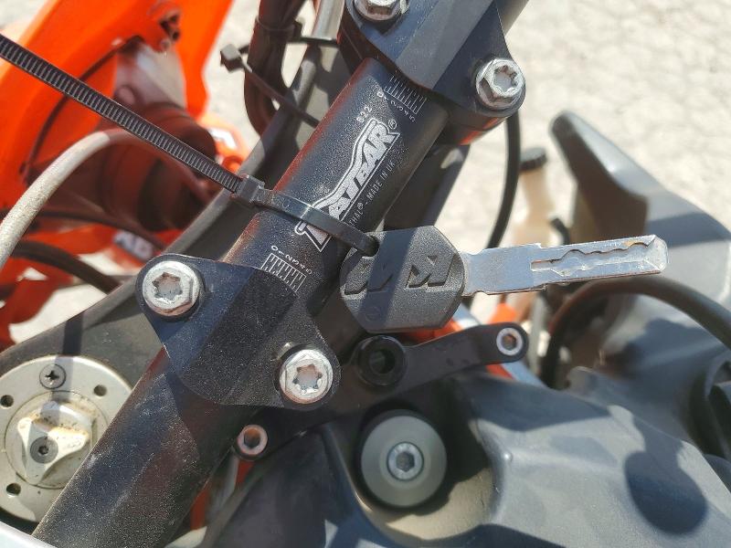 Продажа на аукционе авто 2017 Ktm 1090, vin: VBKV49401HM979183, номер лота: 57039886