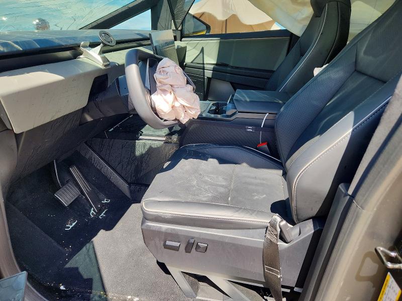 Продажа на аукционе авто 2025 Tesla Cybertruck, vin: 7G2CEHED0SA067723, номер лота: 56941996