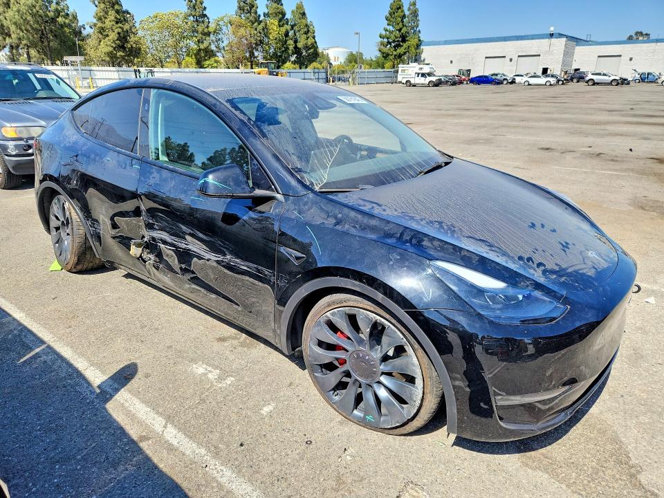 Продаж на аукціоні авто 2023 Tesla Model Y, vin: 7SAYGDEFXPF839848, номер лоту: 58791846
