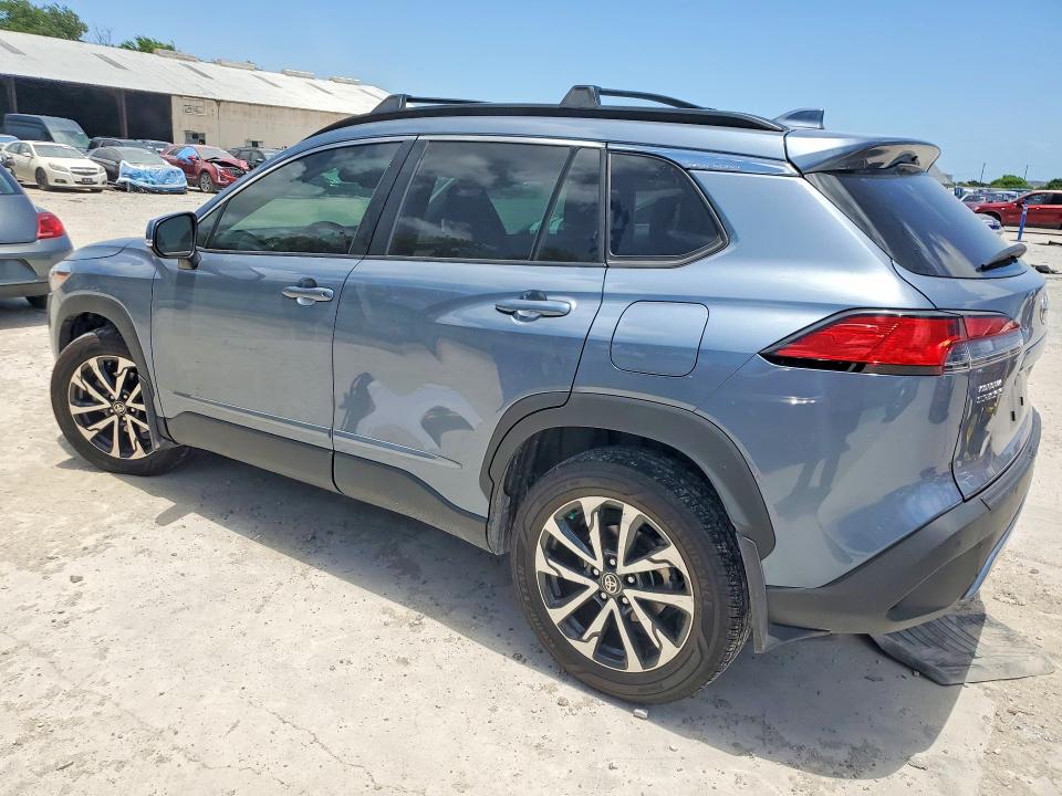 59231006 :رقم المزاد ، 7MUDAABG7RV080654 vin ، 2024 Toyota Corolla Cross مزاد بيع