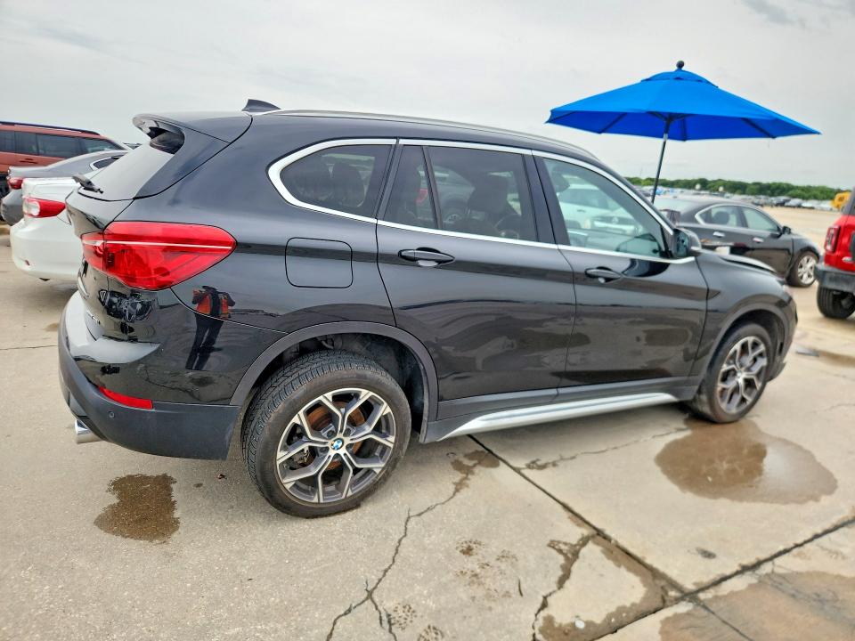 2021 Bmw X1 მანქანა იყიდება აუქციონზე, vin: WBXJG7C00M5U01077, აუქციონის ნომერი: 57935826