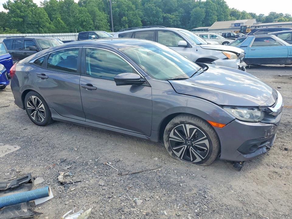 2018 Honda Civic მანქანა იყიდება აუქციონზე, vin: 2HGFC1E35JH646577, აუქციონის ნომერი: 57641926