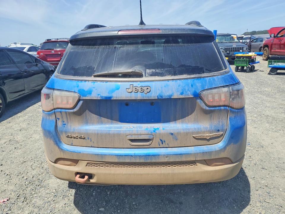 55183916 :رقم المزاد ، 3C4NJDDB3HT646251 vin ، 2017 Jeep Compass مزاد بيع