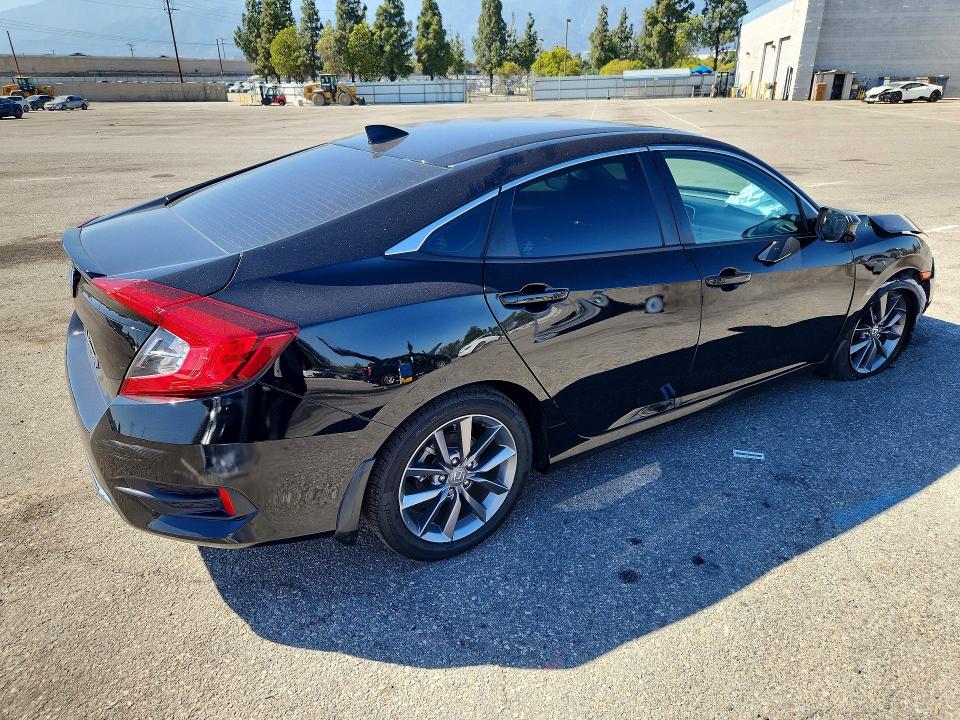Продаж на аукціоні авто 2021 Honda Civic, vin: 19XFC1F33ME209450, номер лоту: 58232036