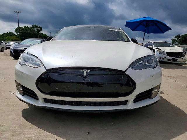 2015 Tesla Model S მანქანა იყიდება აუქციონზე, vin: 5YJSA1S20FF097656, აუქციონის ნომერი: 55463756