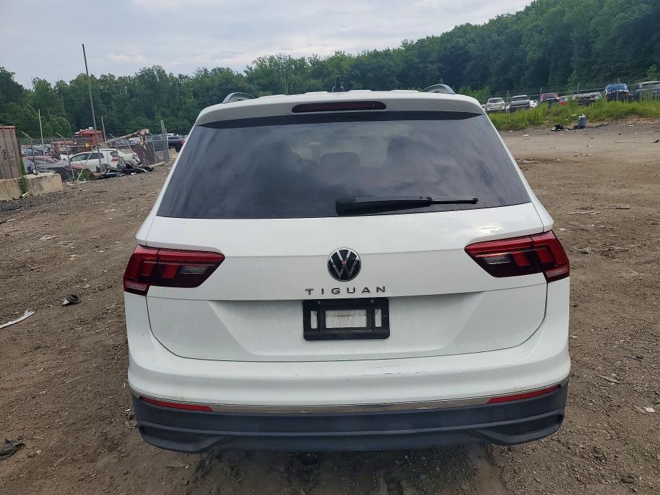 58125376 :رقم المزاد ، 3VVRB7AX1PM072369 vin ، 2023 Volkswagen Tiguan مزاد بيع