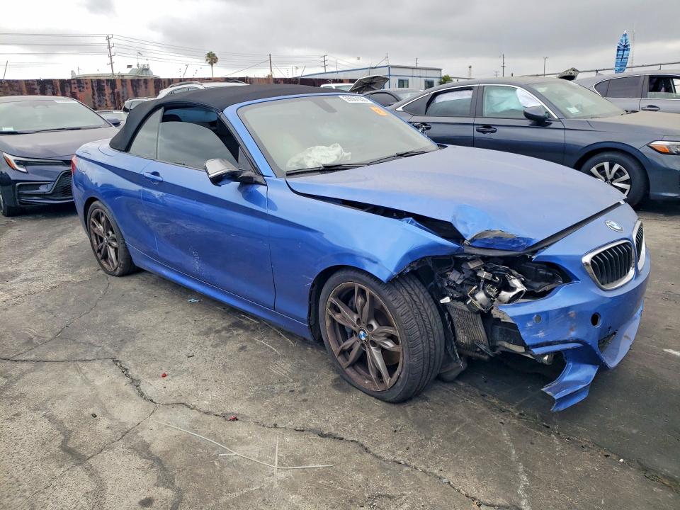 2015 Bmw M235i მანქანა იყიდება აუქციონზე, vin: WBA1M1C58FV393521, აუქციონის ნომერი: 59367036