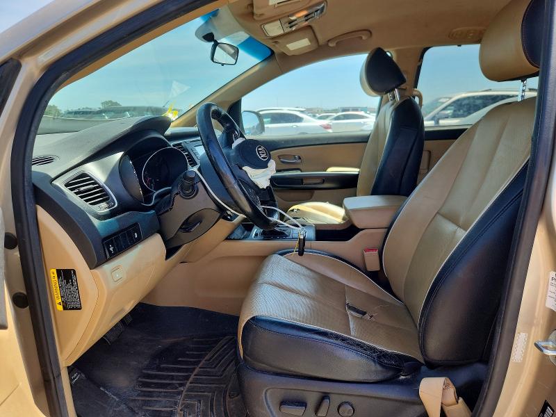 55477856 :رقم المزاد ، KNDMB5C16H6243723 vin ، 2017 Kia Sedona مزاد بيع