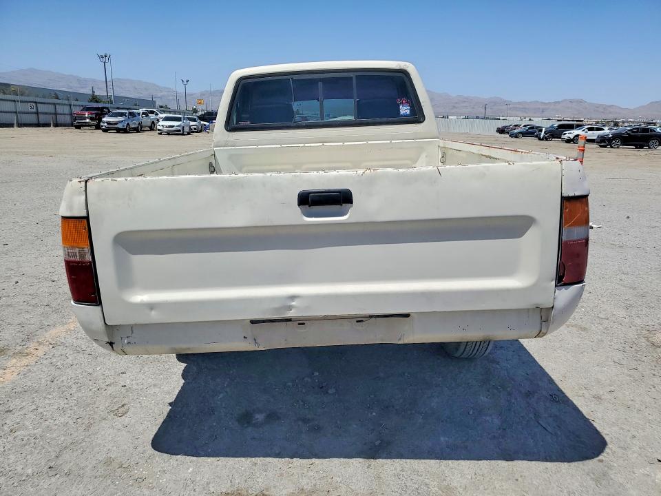 57216306 :رقم المزاد ، JT4RN81A0L0045197 vin ، 1990 Toyota Pickup مزاد بيع