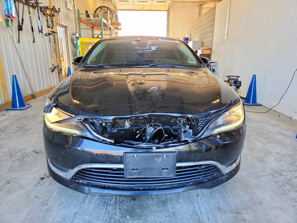 Продажа на аукционе авто 2016 Chrysler 200, vin: 1C3CCCAB0GN110800, номер лота: 55906086