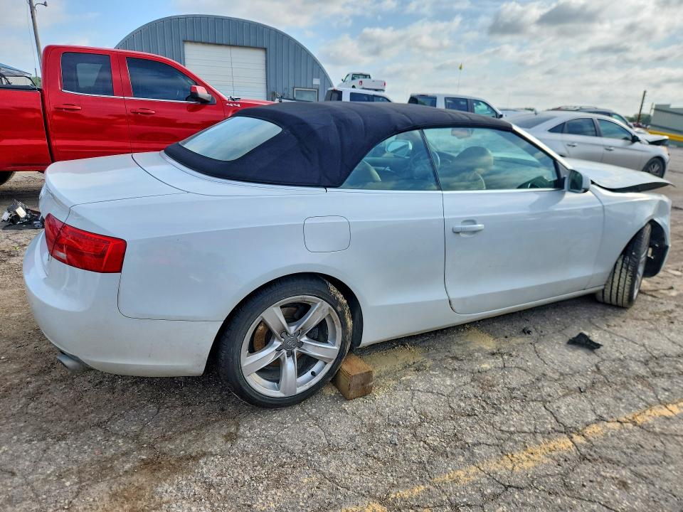 Продажа на аукционе авто 2013 Audi A5, vin: WAULFAFH3DN015614, номер лота: 58374366