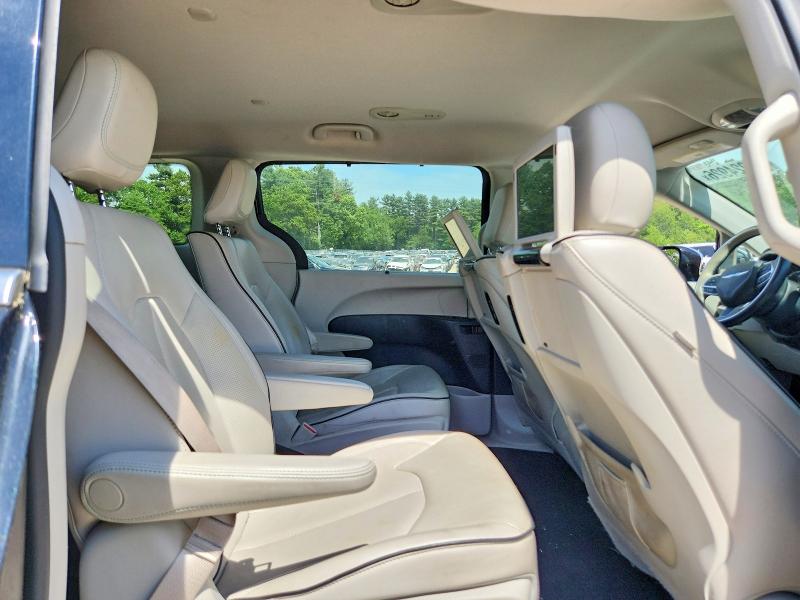 Продажа на аукционе авто 2018 Chrysler Pacifica, vin: 2C4RC1N70JR144830, номер лота: 56024926