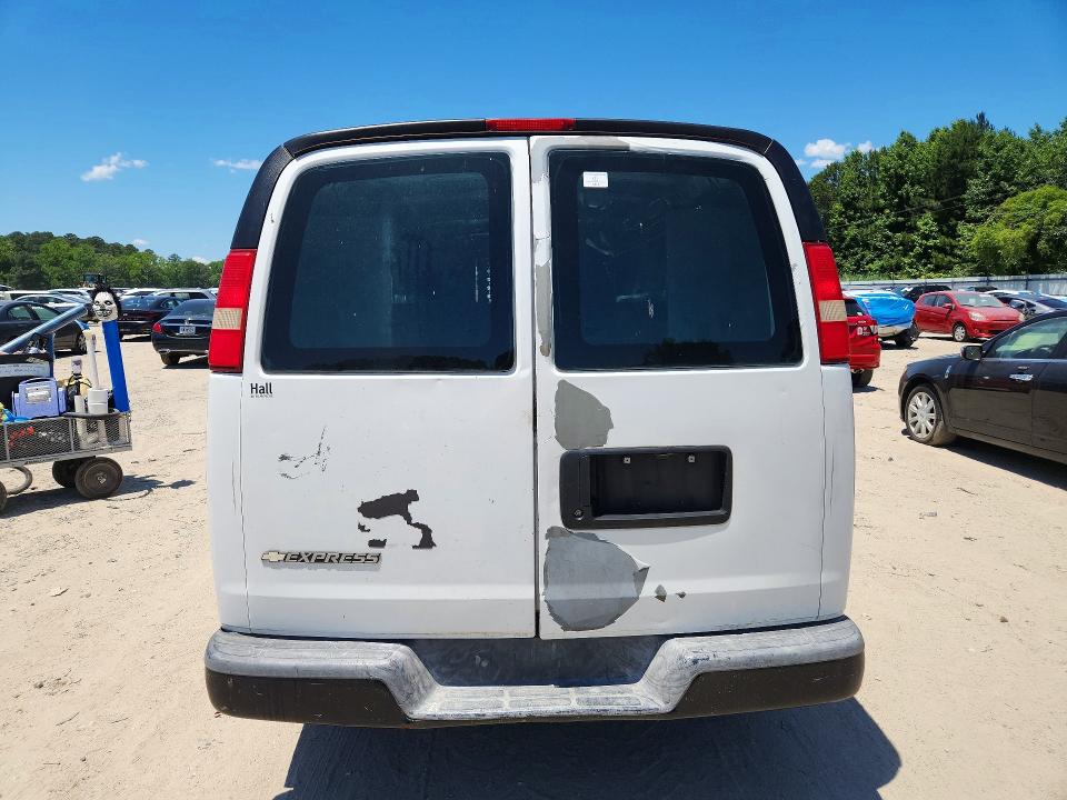 55947016 :رقم المزاد ، 1GCUGADXXA1110933 vin ، 2010 Chevrolet Express G1500 مزاد بيع