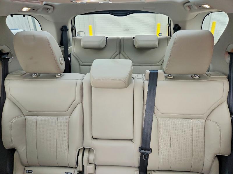 58922896 :رقم المزاد ، SALRR2RV1JA052460 vin ، 2018 Land Rover Discovery مزاد بيع