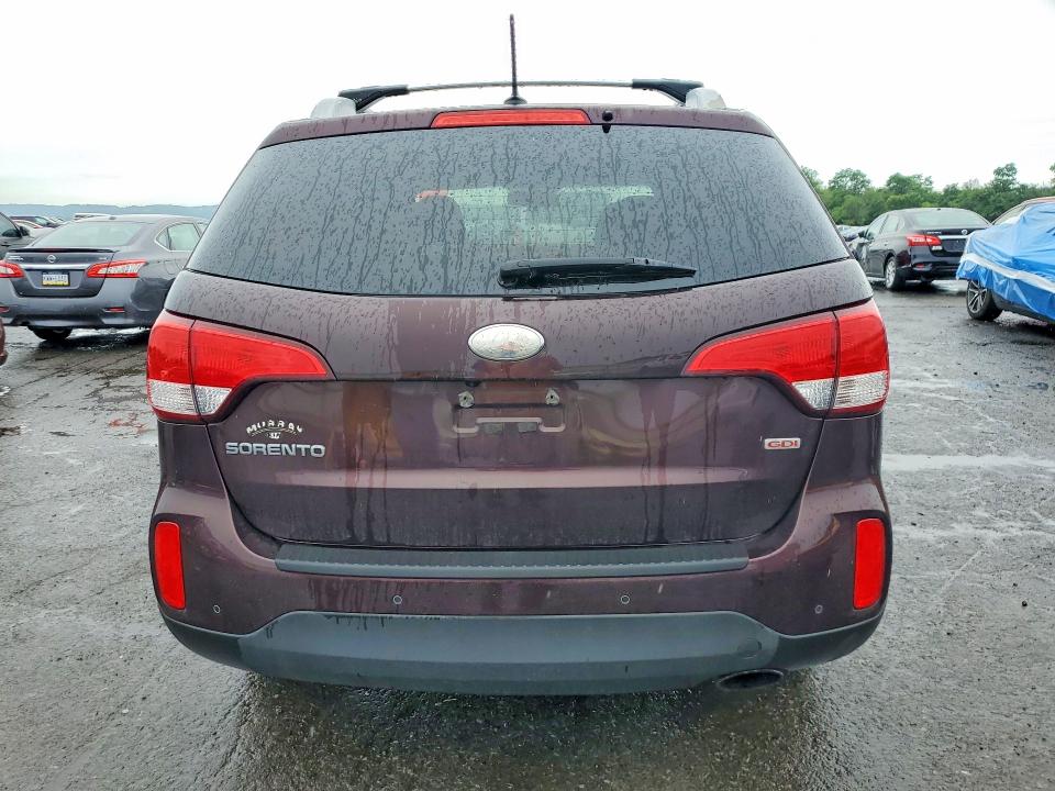 2015 Kia Sorento მანქანა იყიდება აუქციონზე, vin: 5XYKT3A64FG553970, აუქციონის ნომერი: 58709756
