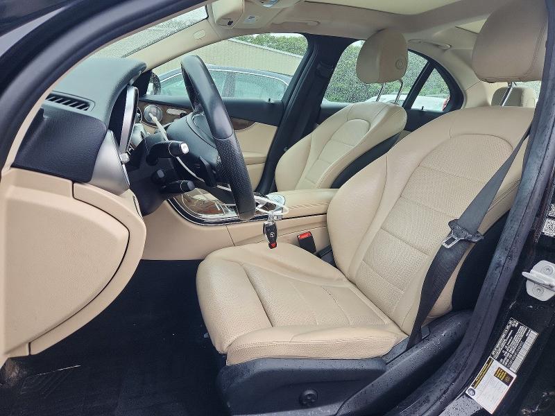 2015 Mercedes-benz C მანქანა იყიდება აუქციონზე, vin: 55SWF4KB4FU048902, აუქციონის ნომერი: 58101186