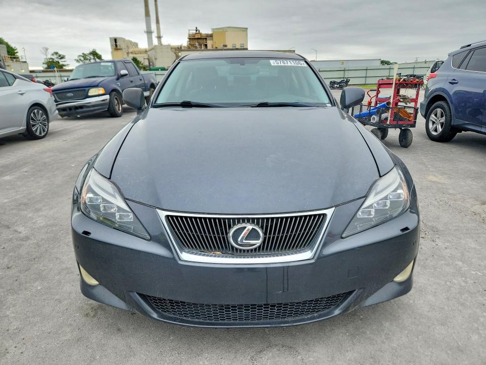 Продажа на аукционе авто 2006 Lexus Is, vin: JTHBE262962005563, номер лота: 57871106
