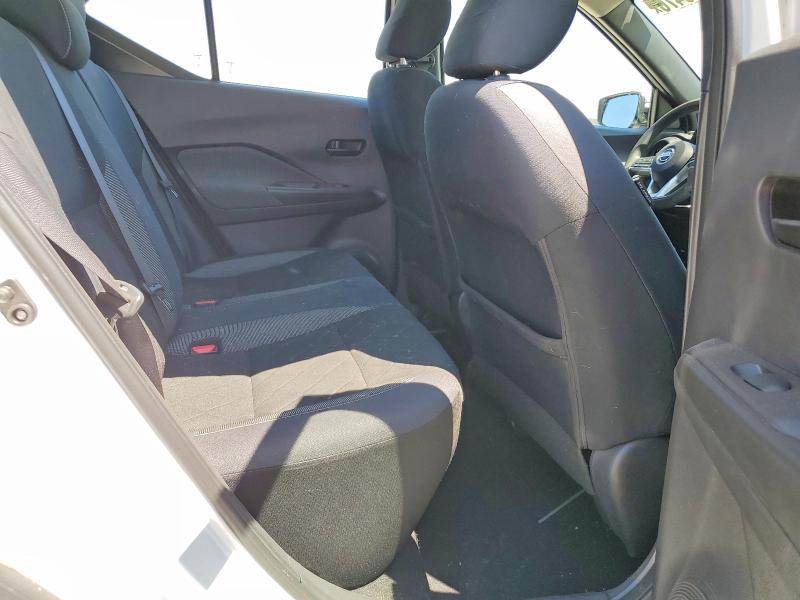 Продажа на аукционе авто 2019 Nissan Kicks, vin: 3N1CP5CU6KL518627, номер лота: 57859476