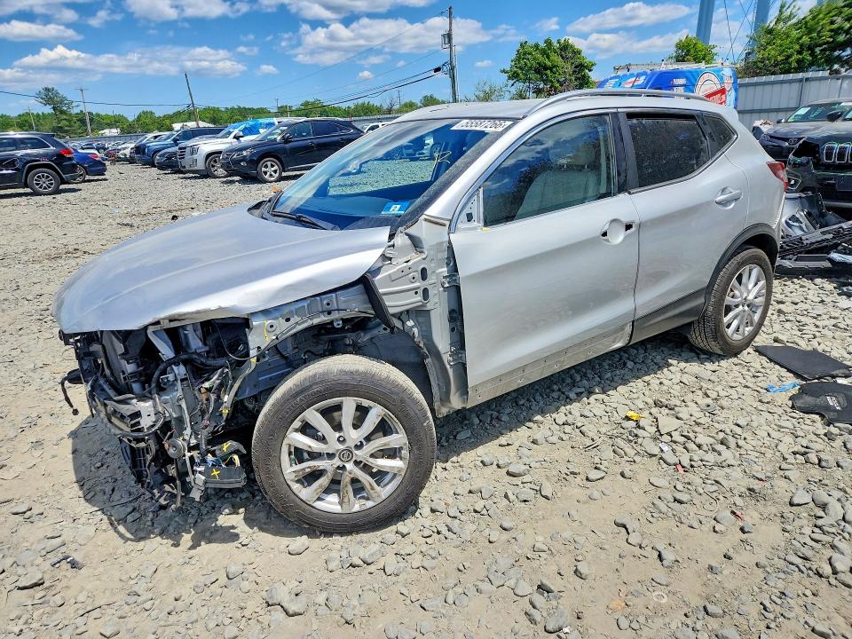 55587266 :رقم المزاد ، JN1BJ1CWXLW366662 vin ، 2020 Nissan Rogue Sport مزاد بيع