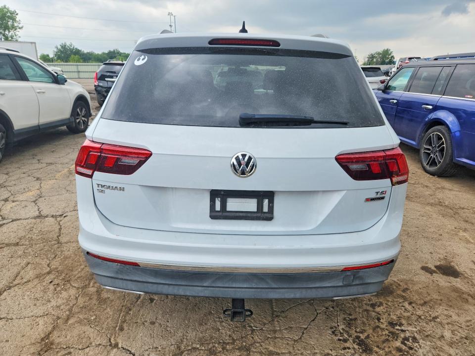 Продаж на аукціоні авто 2018 Volkswagen Tiguan, vin: 3VV2B7AX5JM222184, номер лоту: 56659256