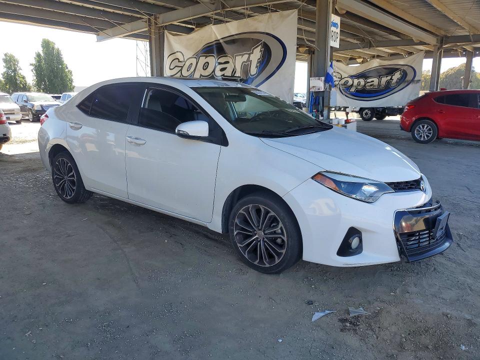 56304736 :رقم المزاد ، 5YFBURHE6EP072917 vin ، 2014 Toyota Corolla مزاد بيع