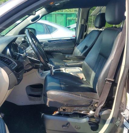 2017 Dodge Grand Caravan მანქანა იყიდება აუქციონზე, vin: 2C4RDGCG8HR800172, აუქციონის ნომერი: 58772176