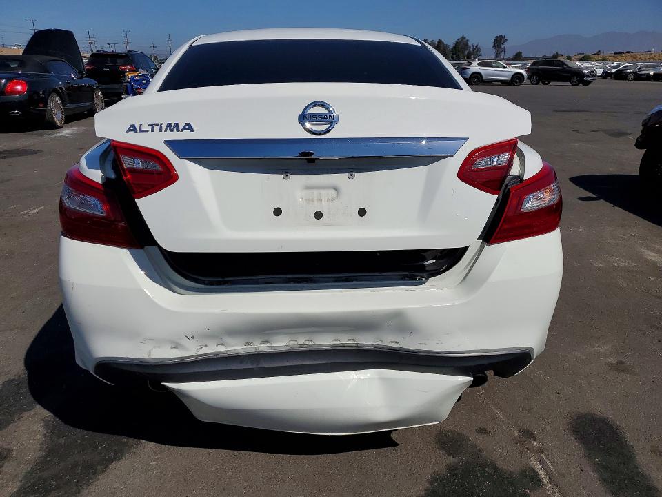 2018 Nissan Altima მანქანა იყიდება აუქციონზე, vin: 1N4AL3AP4JC209269, აუქციონის ნომერი: 56889326