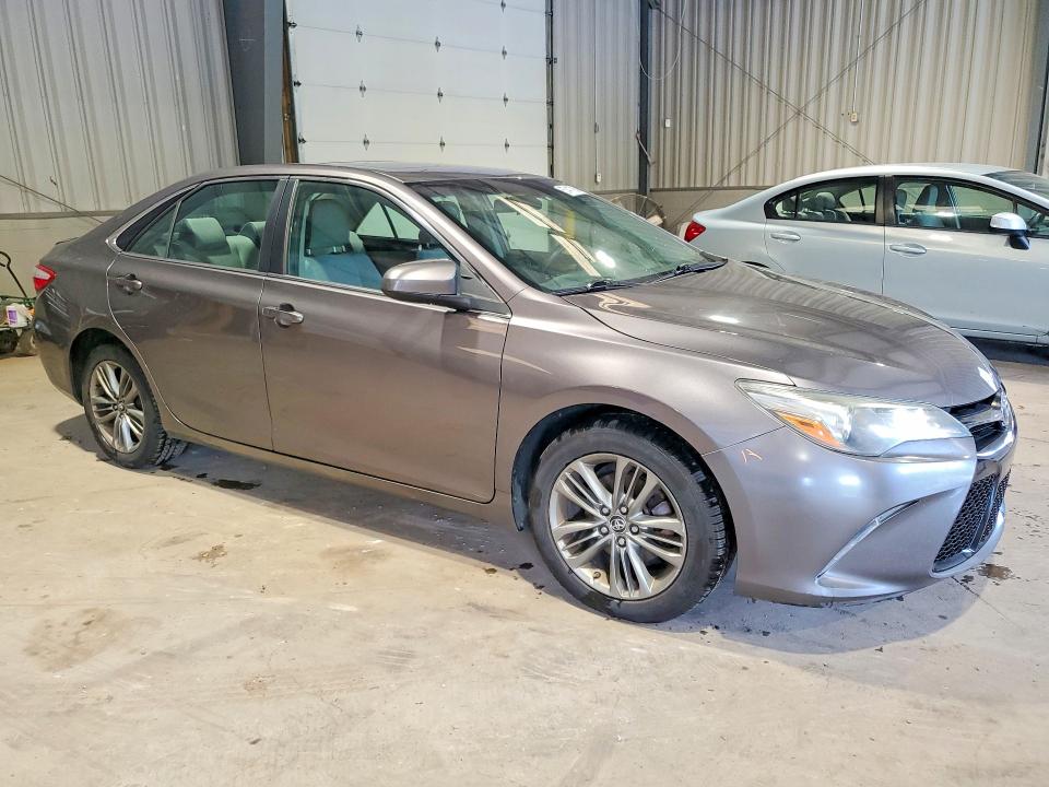 57417936 :رقم المزاد ، 4T1BF1FK5GU544188 vin ، 2016 Toyota Camry مزاد بيع