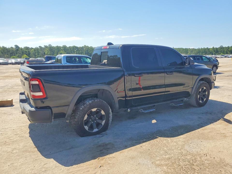 58306016 :رقم المزاد ، 1C6RRELT8KN527183 vin ، 2019 Ram 1500 مزاد بيع