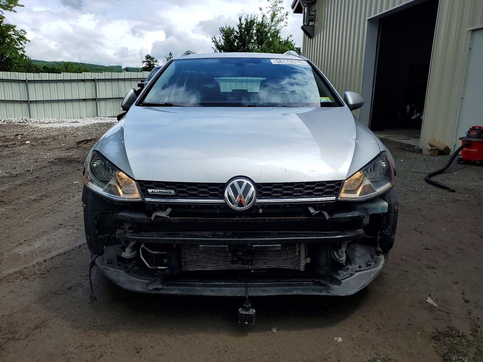 58170576 :رقم المزاد ، 3VWH17AU6HM507498 vin ، 2017 Volkswagen Golf Alltrack مزاد بيع