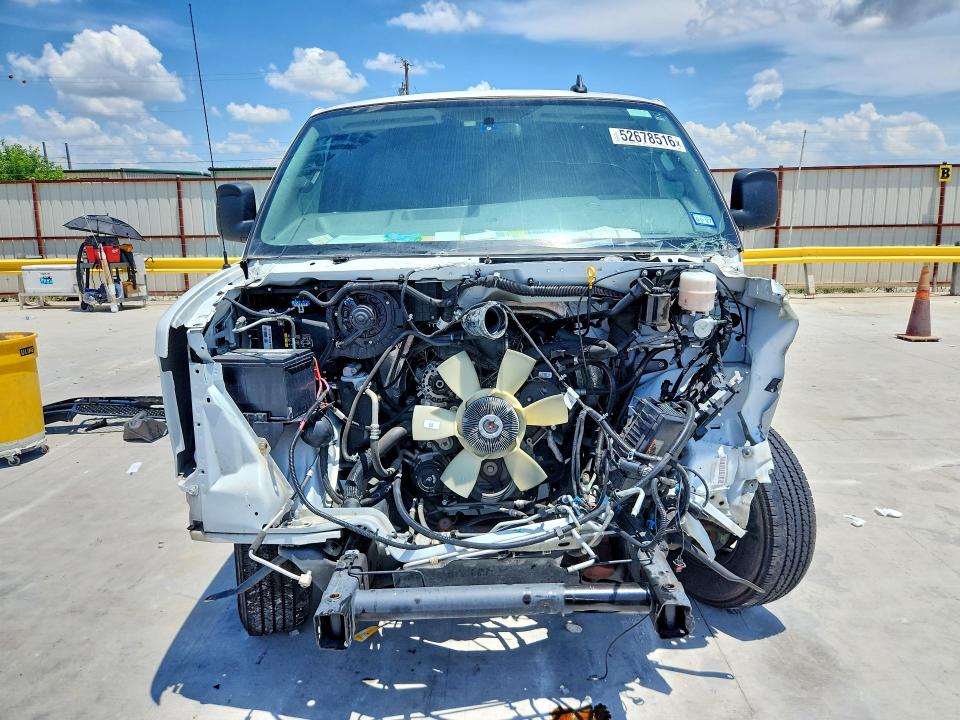 Продажа на аукционе авто 2024 Chevrolet Express G2500, vin: 1GCWGAFP8R1290060, номер лота: 52678516