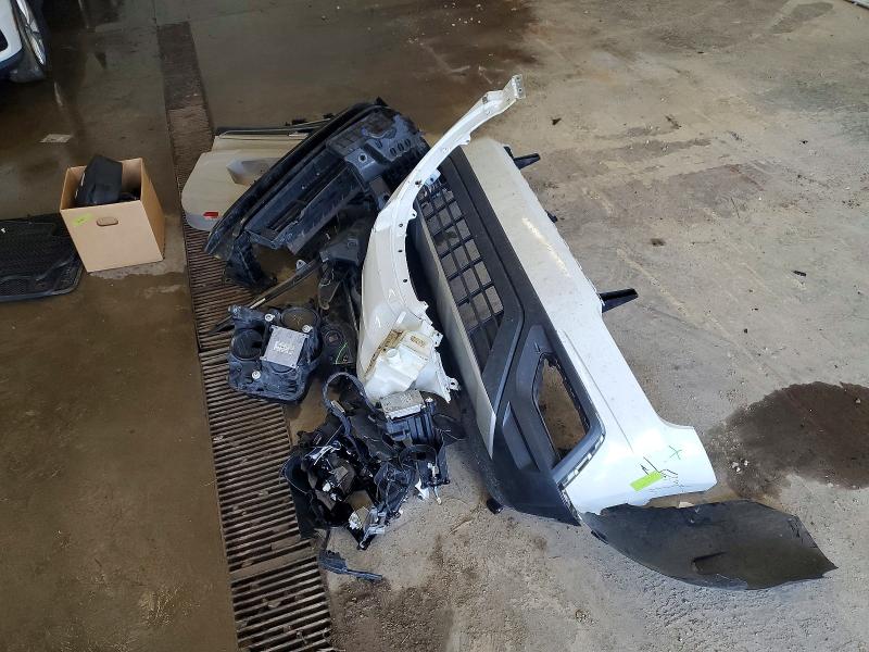 59032176 :رقم المزاد ، 1V2LR2CAXJC579712 vin ، 2018 Volkswagen Atlas مزاد بيع