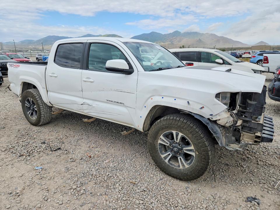 2017 Toyota Tacoma მანქანა იყიდება აუქციონზე, vin: 3TMCZ5AN1HM104113, აუქციონის ნომერი: 56343886