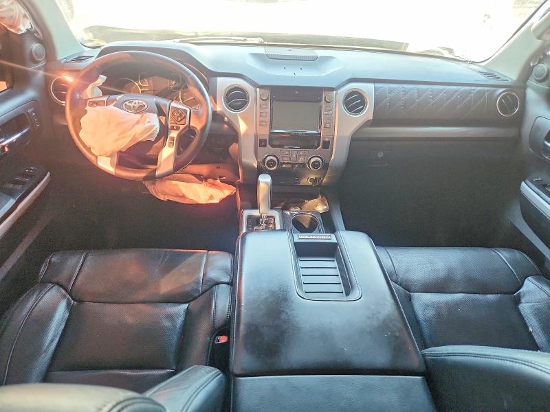 Продажа на аукционе авто 2019 Toyota Tundra, vin: 5TFGY5F18KX250603, номер лота: 55720116