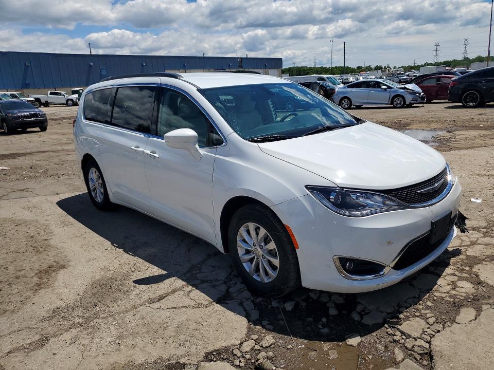Продаж на аукціоні авто 2017 Chrysler Pacifica, vin: 2C4RC1BG0HR821633, номер лоту: 57484776