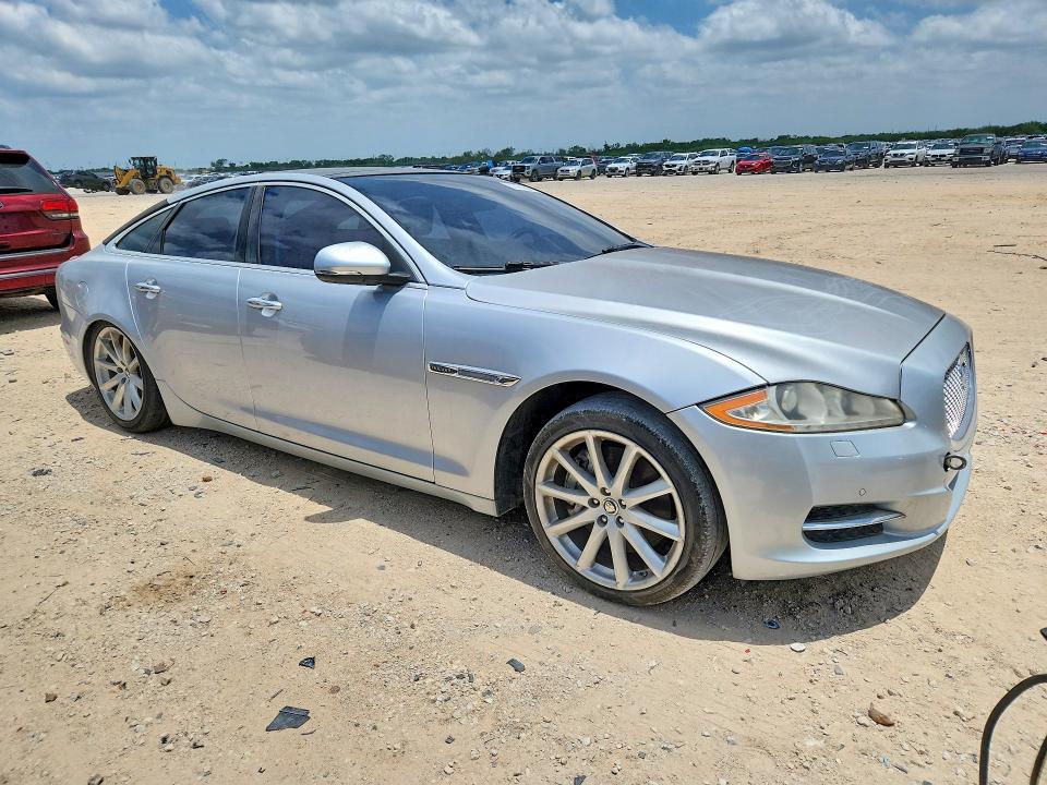 Продажа на аукционе авто 2011 Jaguar Xj, vin: SAJWA1CB7BLV21746, номер лота: 57174256