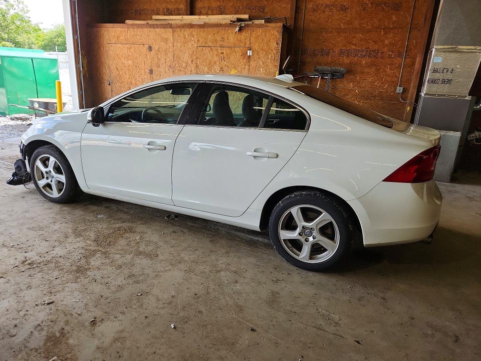 57526326 :رقم المزاد ، YV1612FH7D2198984 vin ، 2013 Volvo S60 مزاد بيع