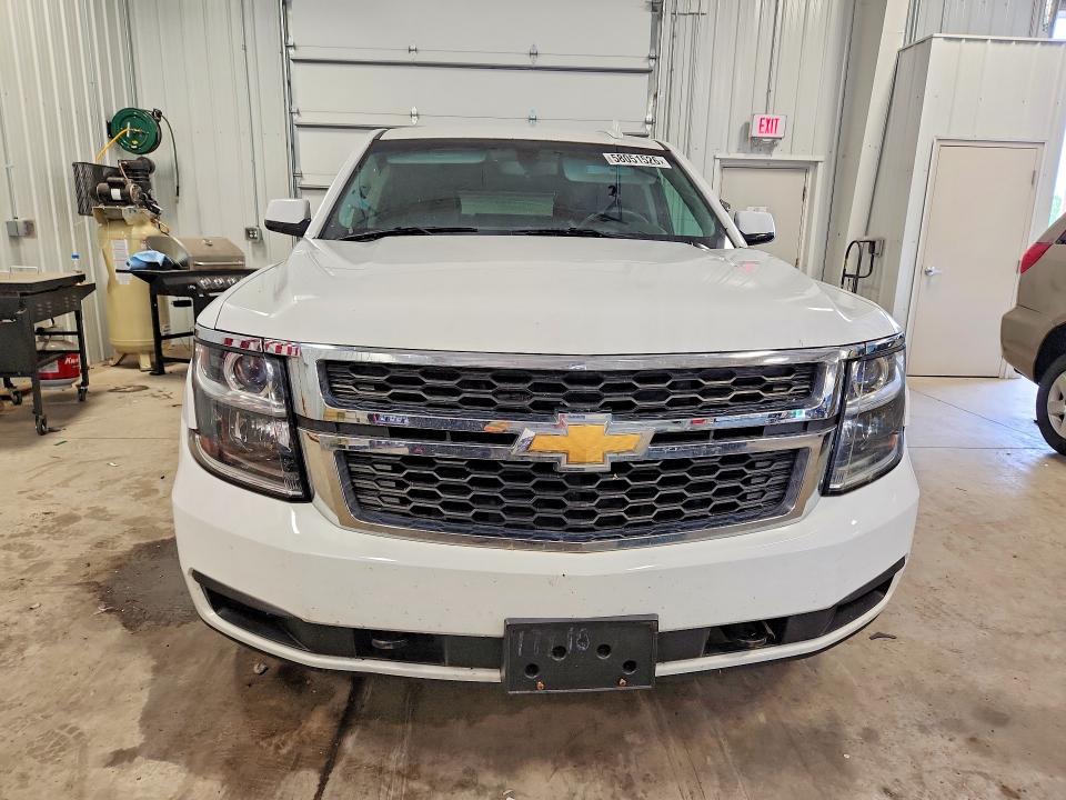 58051526 :رقم المزاد ، 1GNSKDECXHR205191 vin ، 2017 Chevrolet Tahoe مزاد بيع