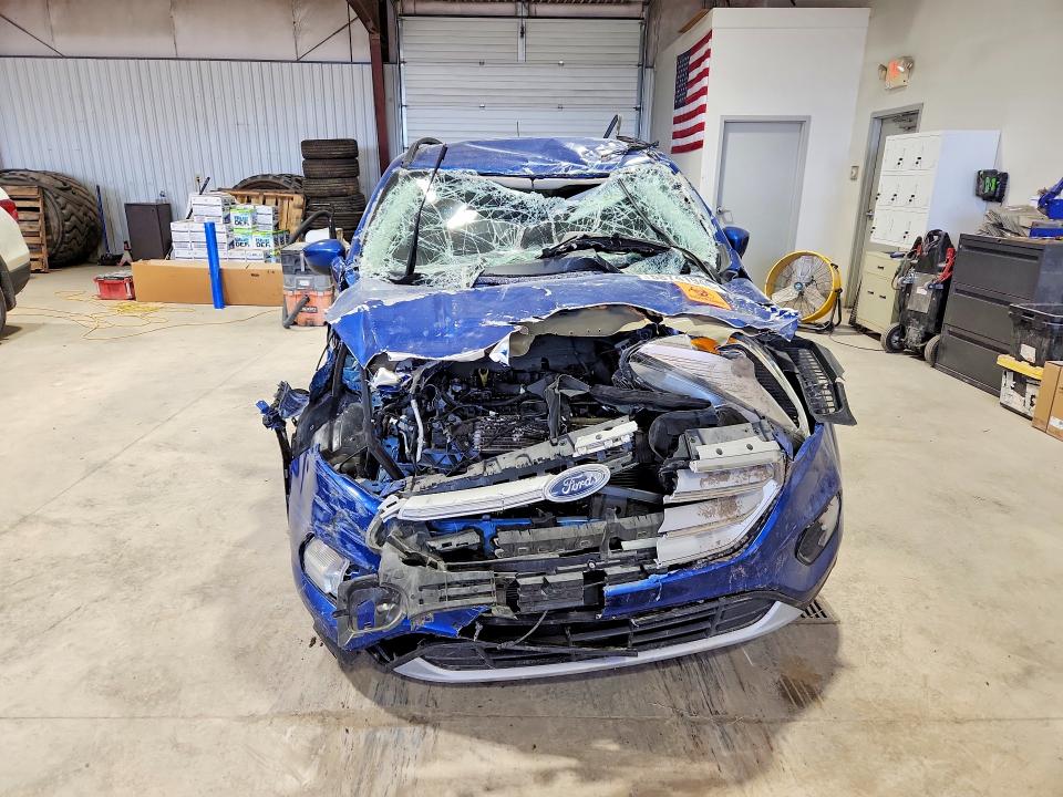 58741946 :رقم المزاد ، 1FMCU9HD7JUA79928 vin ، 2018 Ford Escape مزاد بيع