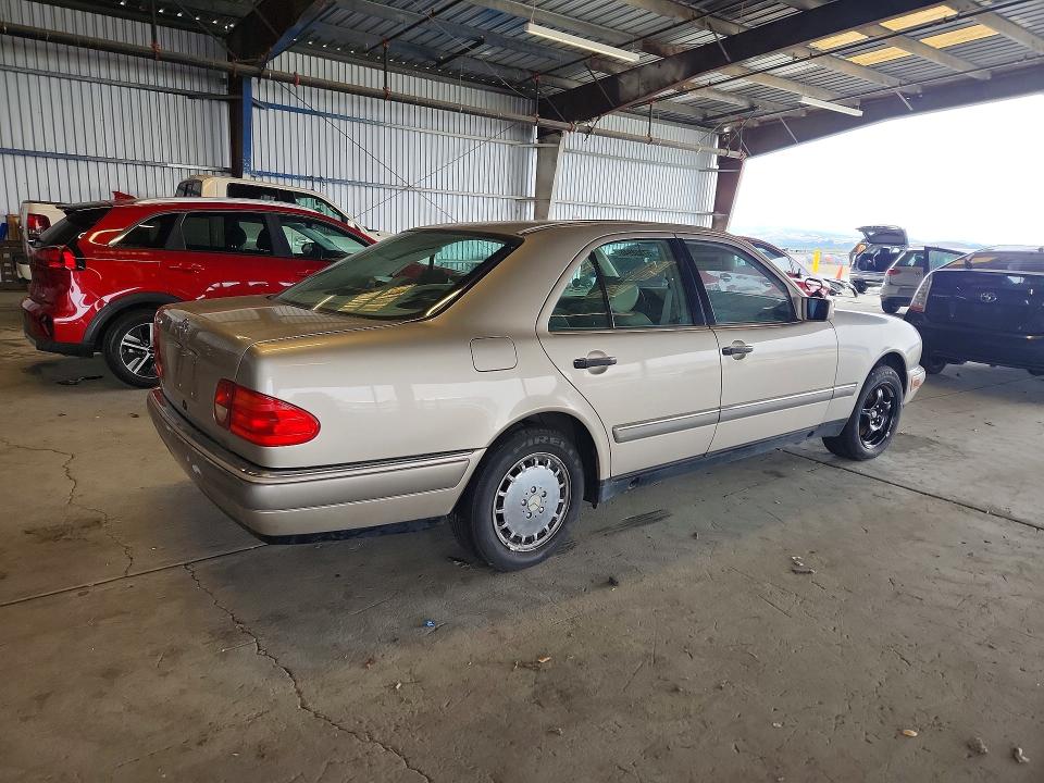 Aukcja sprzedaży 1999 Mercedes-benz E, vin: WDBJF65H3XA925766, numer aukcji: 57258946