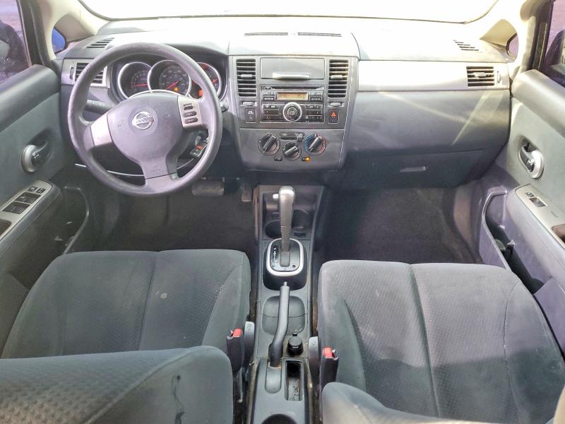 55121106 :رقم المزاد ، 3N1BC1CP0AL443707 vin ، 2010 Nissan Versa مزاد بيع