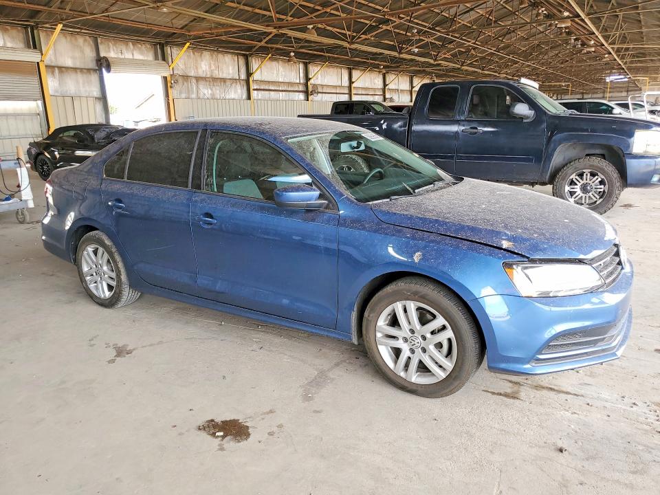 58959556 :رقم المزاد ، 3VW2B7AJ2JM232565 vin ، 2018 Volkswagen Jetta مزاد بيع