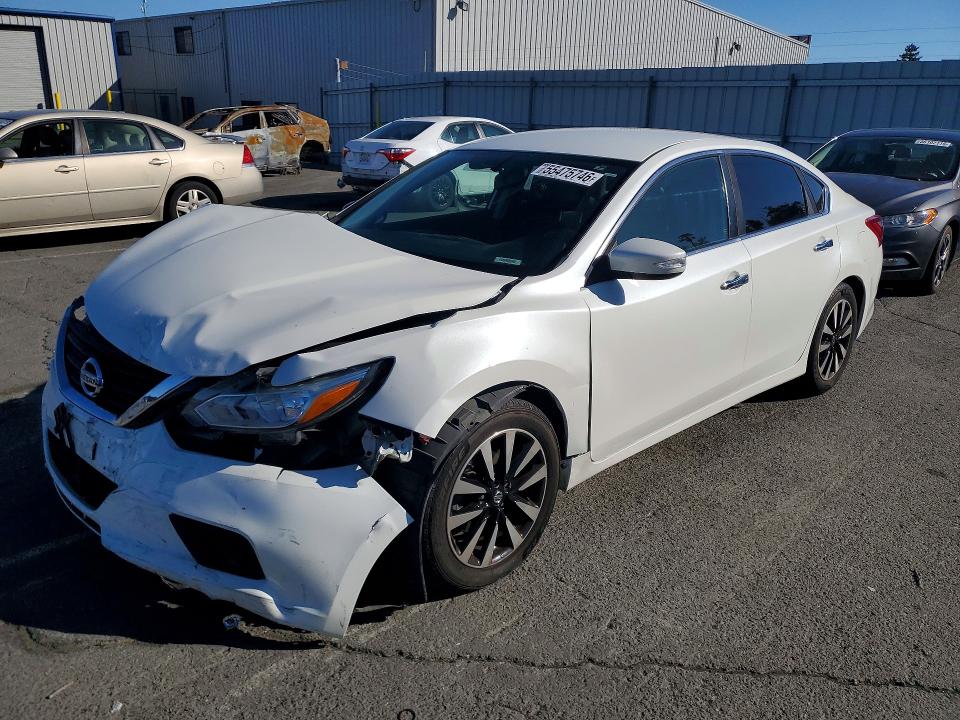 Продаж на аукціоні авто 2018 Nissan Altima, vin: 1N4AL3APXJC269413, номер лоту: 55475746