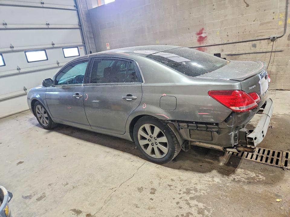 55764476 :رقم المزاد ، 4T1BK36B36U106405 vin ، 2006 Toyota Avalon مزاد بيع