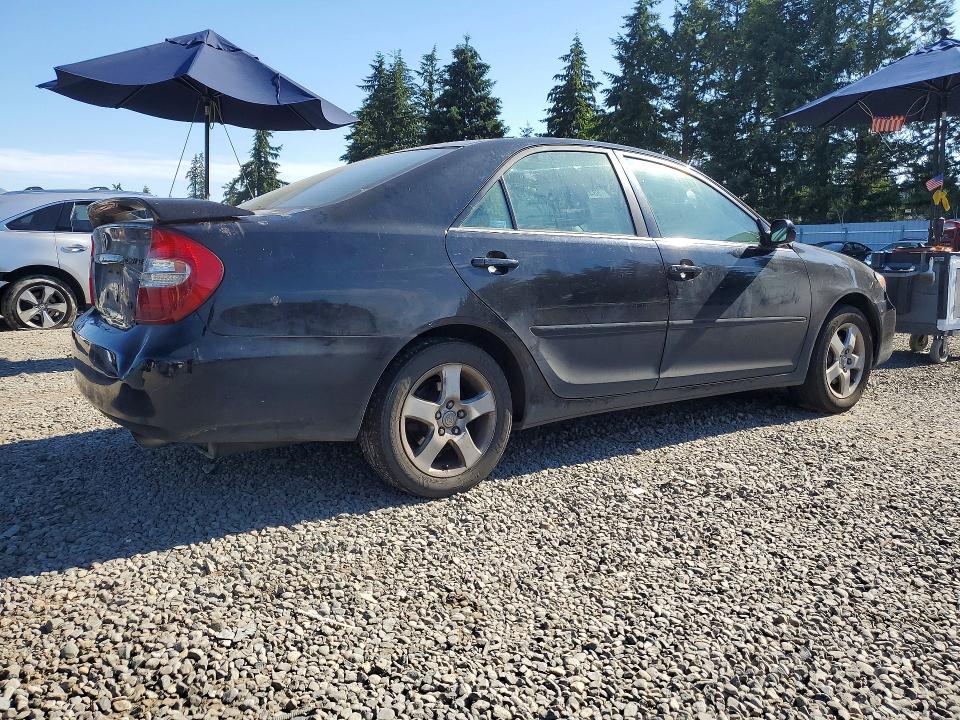 58483086 :رقم المزاد ، JTDBF30K820028139 vin ، 2002 Toyota Camry مزاد بيع