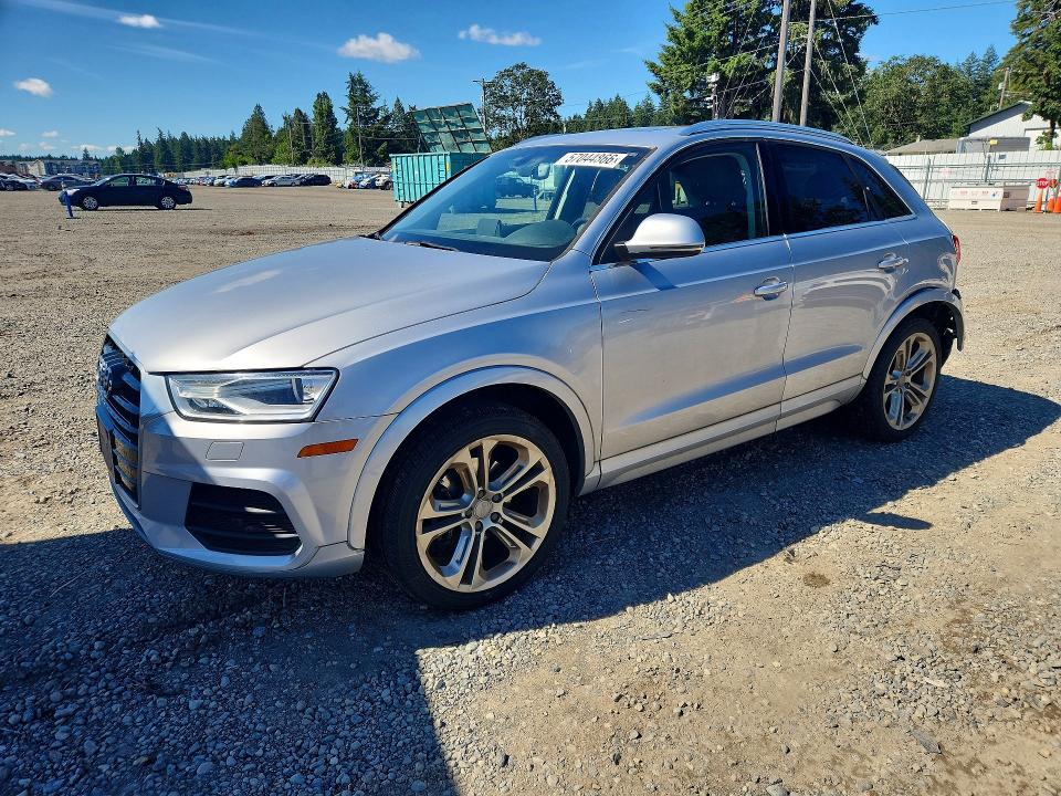 2016 Audi Q3 მანქანა იყიდება აუქციონზე, vin: WA1EFCFS4GR014806, აუქციონის ნომერი: 57044866