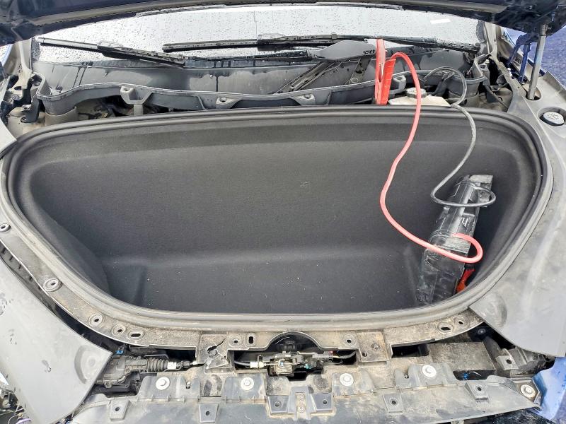 56335636 :رقم المزاد ، 7SAXCBE67PF383089 vin ، 2023 Tesla Model X مزاد بيع