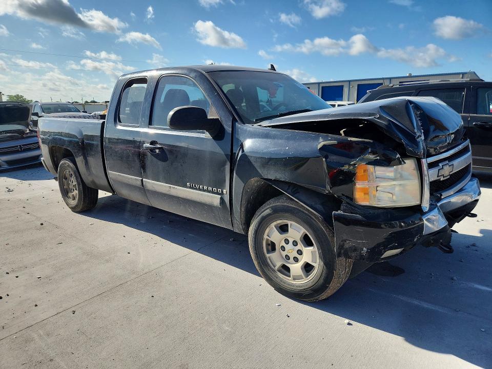 Продажа на аукционе авто 2008 Chevrolet Silverado, vin: 2GCEC19J781140013, номер лота: 57181546